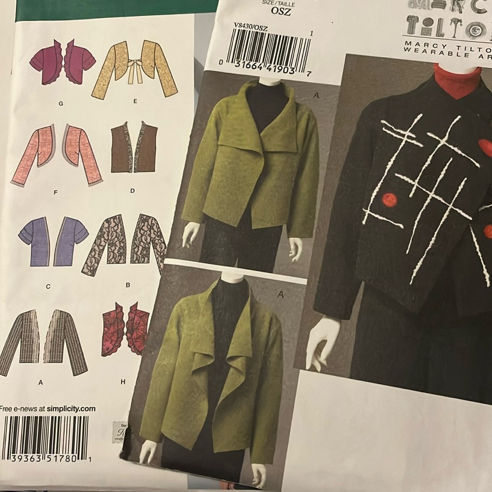 10 Sets of Vintage Sewing Patterns 0803